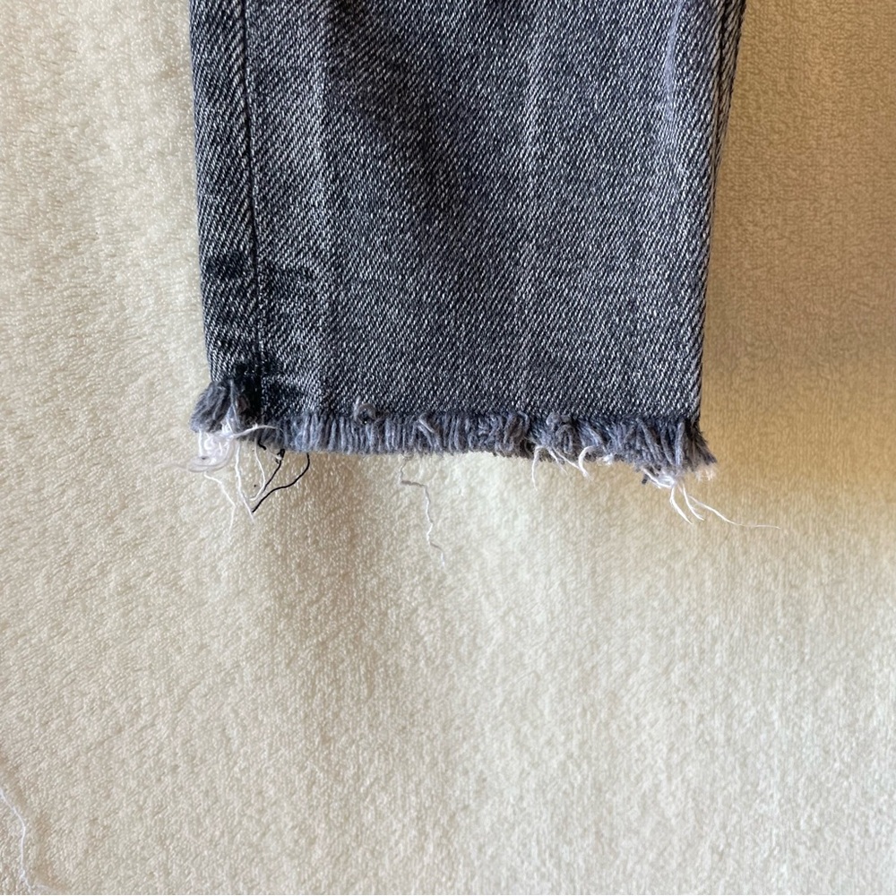 Zara Mid Rise Skinny Jeans Distressed Stretch Womens 2 Faded Black Raw Hem - Picture 4 of 13
